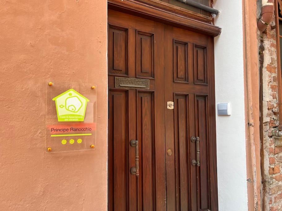 Principe Ranocchio - Casa Nel Centro Storico Apartment Ferrara Exterior photo