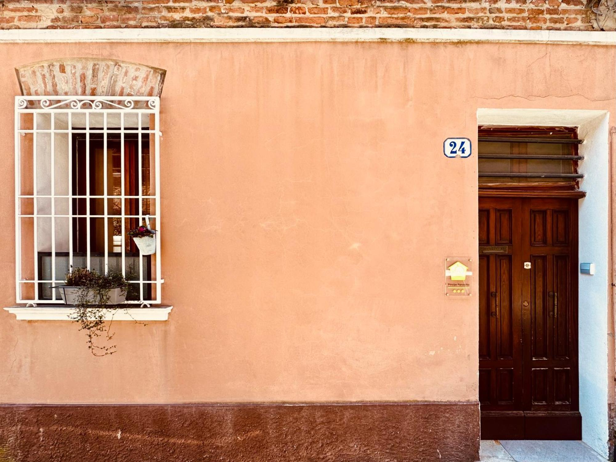 Principe Ranocchio - Casa Nel Centro Storico Apartment Ferrara Exterior photo